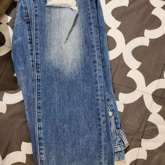 Mens Ripped Fit Jeans - Picture 3 of 3